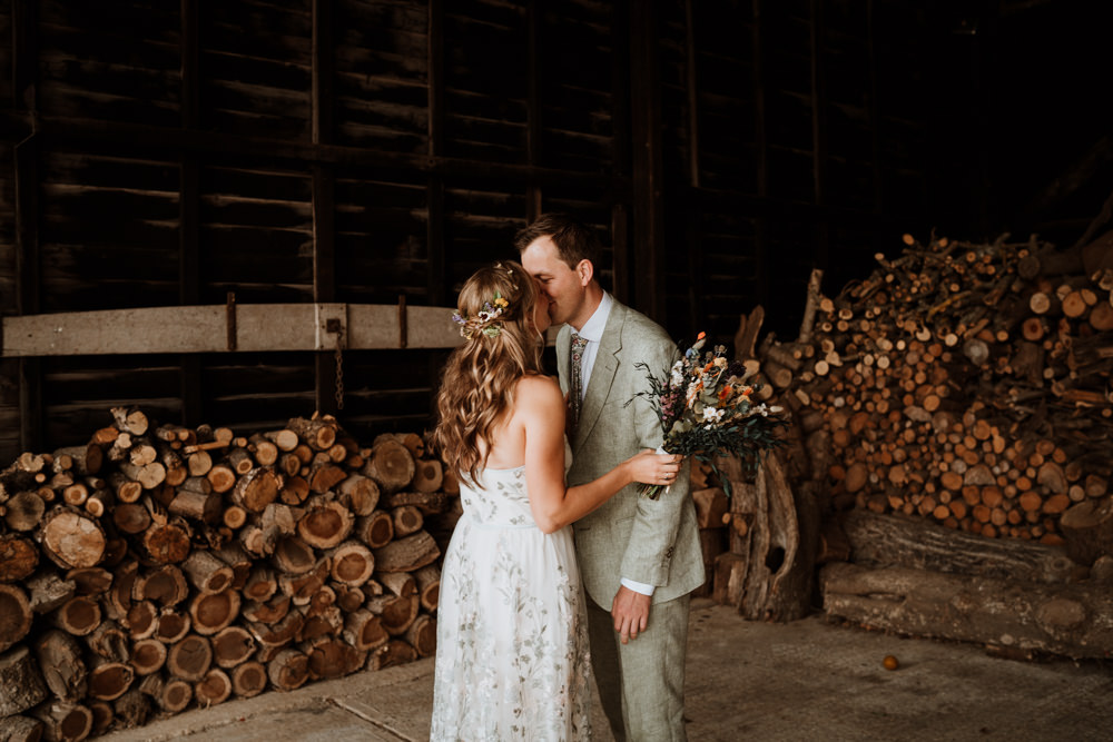 Kent Farm Barn Wedding Nicola Dawson Photography