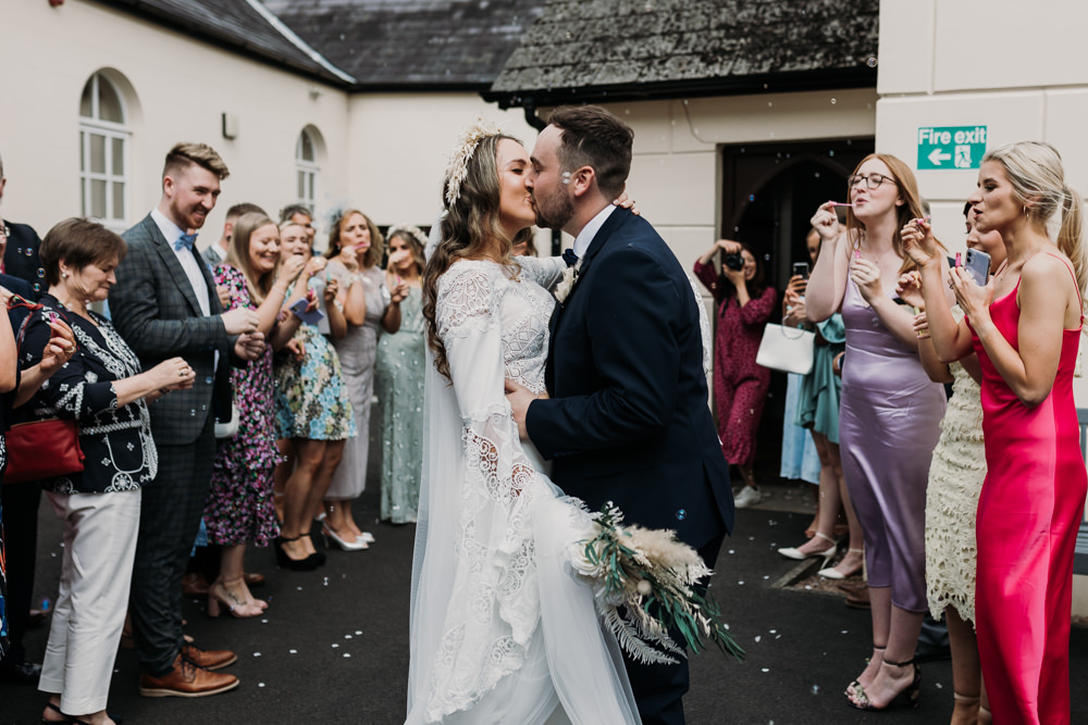 Bubble Confetti La Mon Hotel Spa Wedding Victoria Whiting Photography