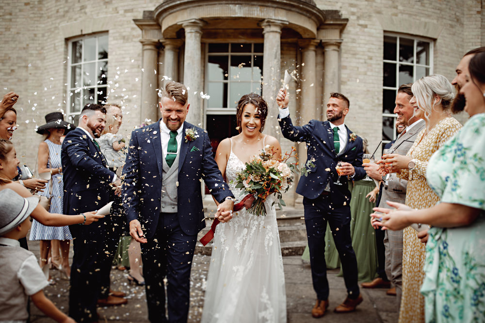 Lincolnshire Country Estate Wedding HBA Photography Confetti Throw