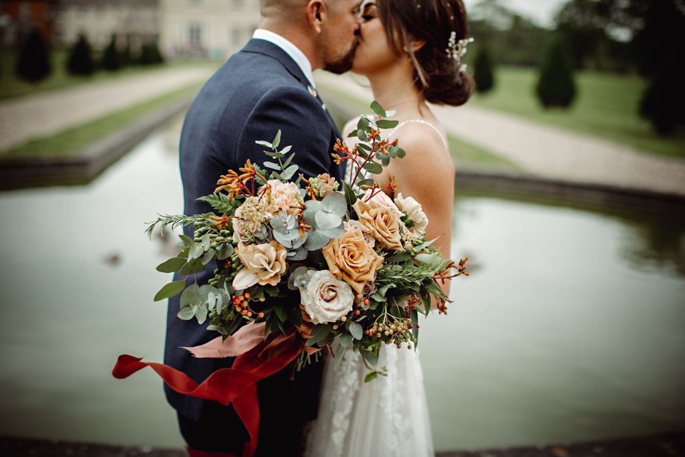 Bouquet Flowers Bride Bridal Toffee Rose Coral Berries Lincolnshire Country Estate Wedding HBA Photography