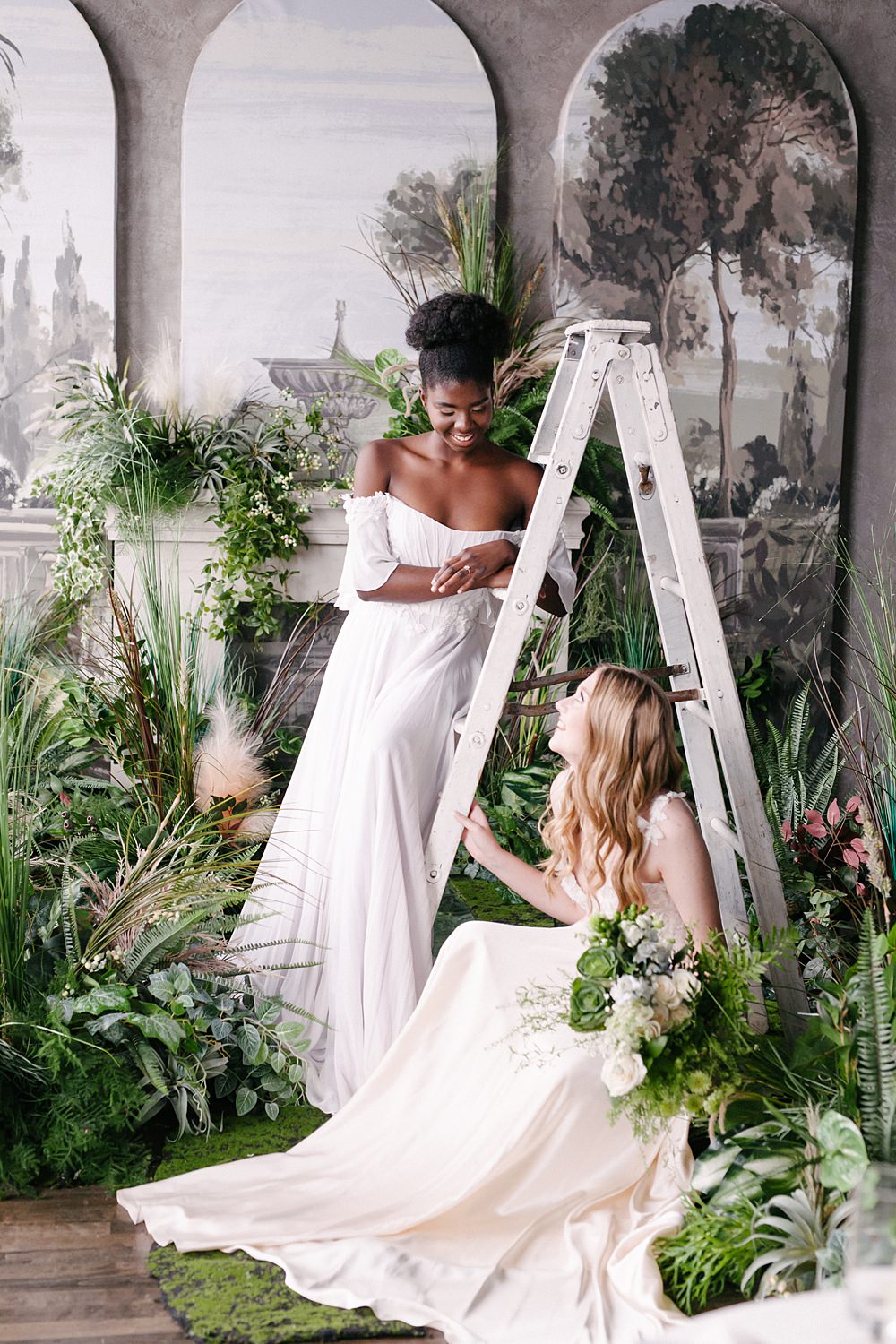 The Most Popular Wedding Dress When You Were Born, image size:1000x1500