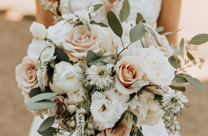 Bouquet Flowers Bride Bridal Pink Cream Rose Rousham House Wedding Wyldbee