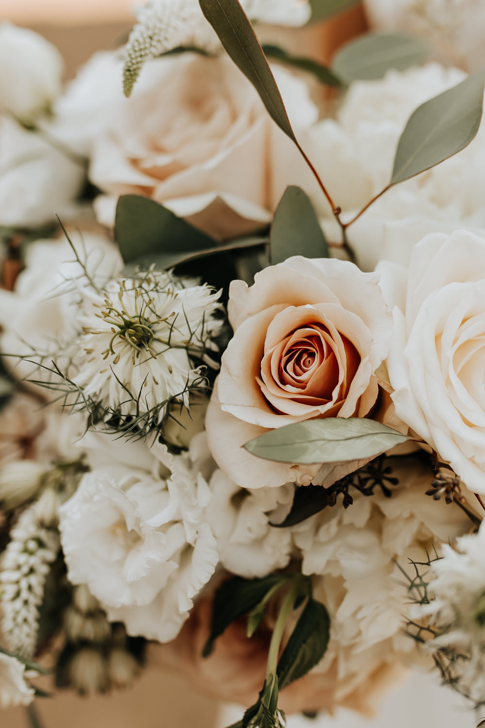 Bouquet Flowers Bride Bridal Pink Cream Rose Rousham House Wedding Wyldbee