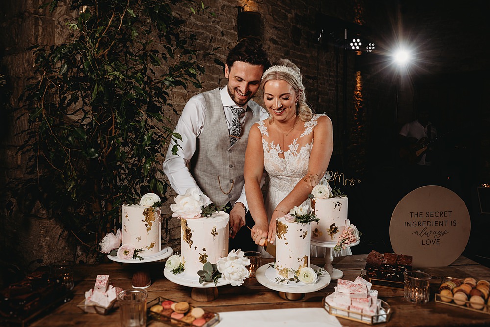 Spring Country Garden Wedding Thyme Lane Photography