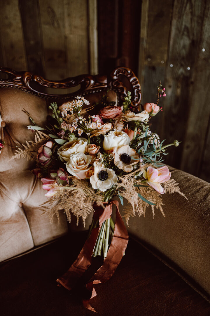 Spring Wedding Flowers Anemone Jessica Bevan Photography