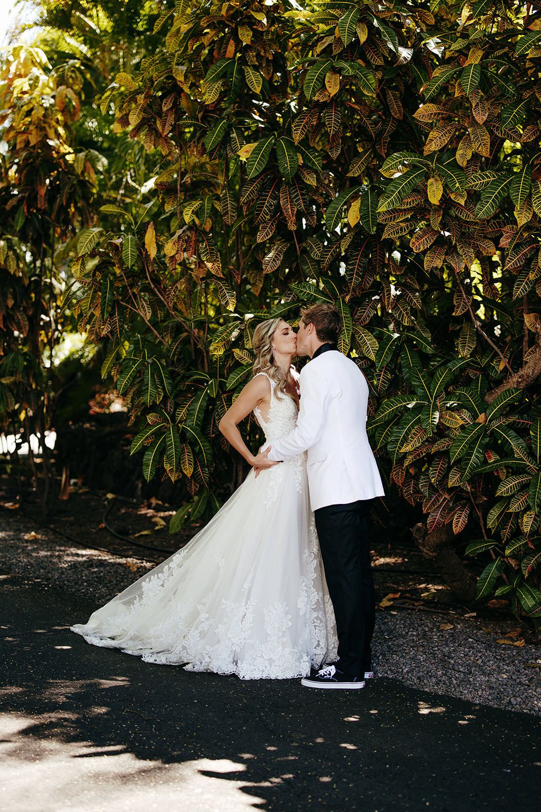 Tropical Hawaii Wedding Couple Cups Photography