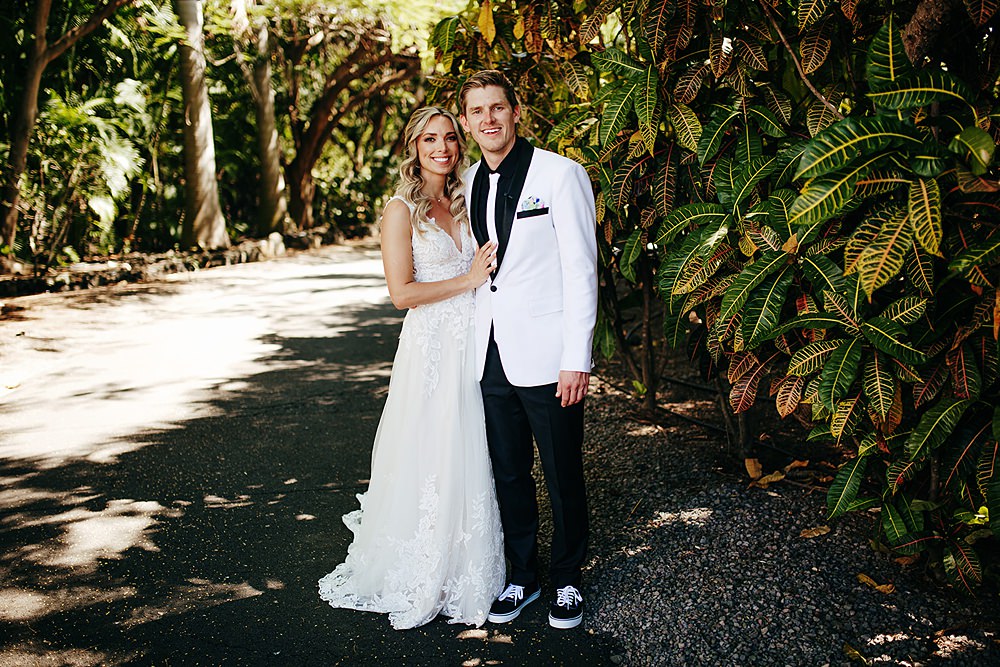 Tropical Hawaii Wedding Couple Cups Photography