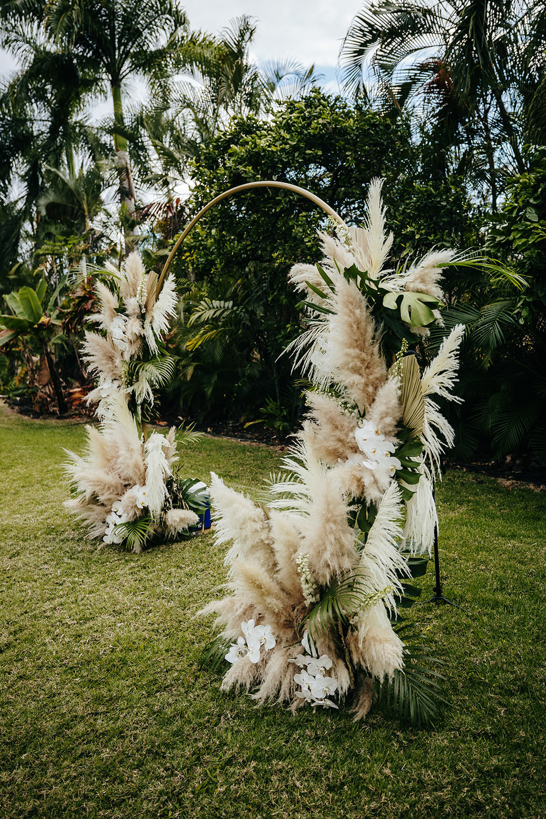 Pampas Grass Aisle Ceremony Flowers Hoop Tropical Hawaii Wedding Couple Cups Photography