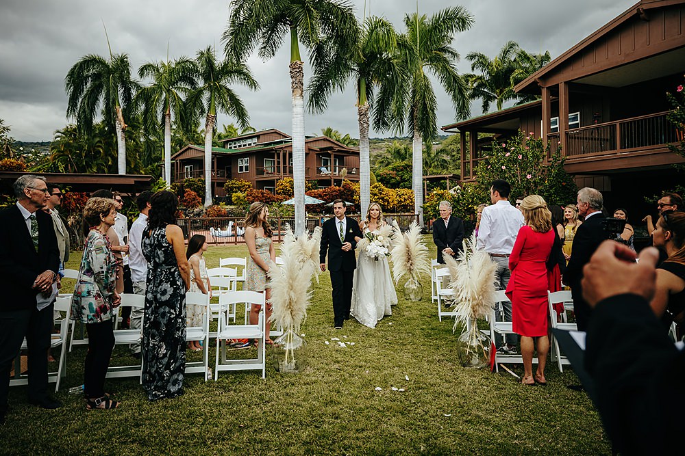 Tropical Hawaii Wedding Couple Cups Photography