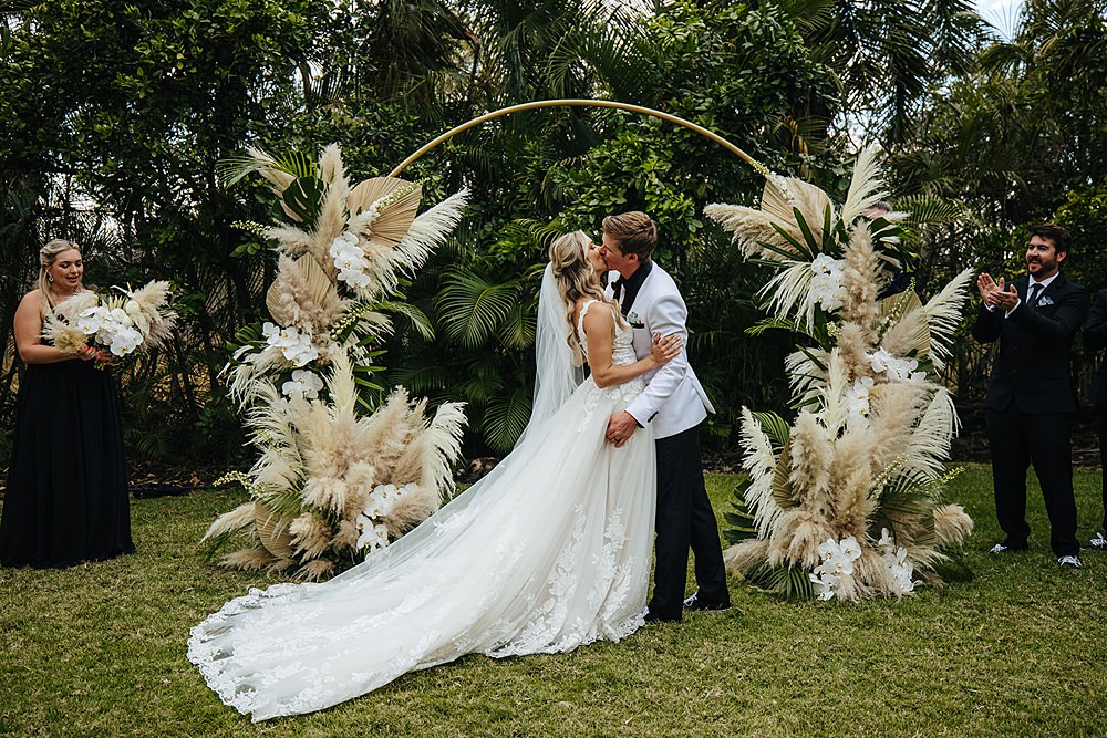 Tropical Hawaii Wedding Couple Cups Photography