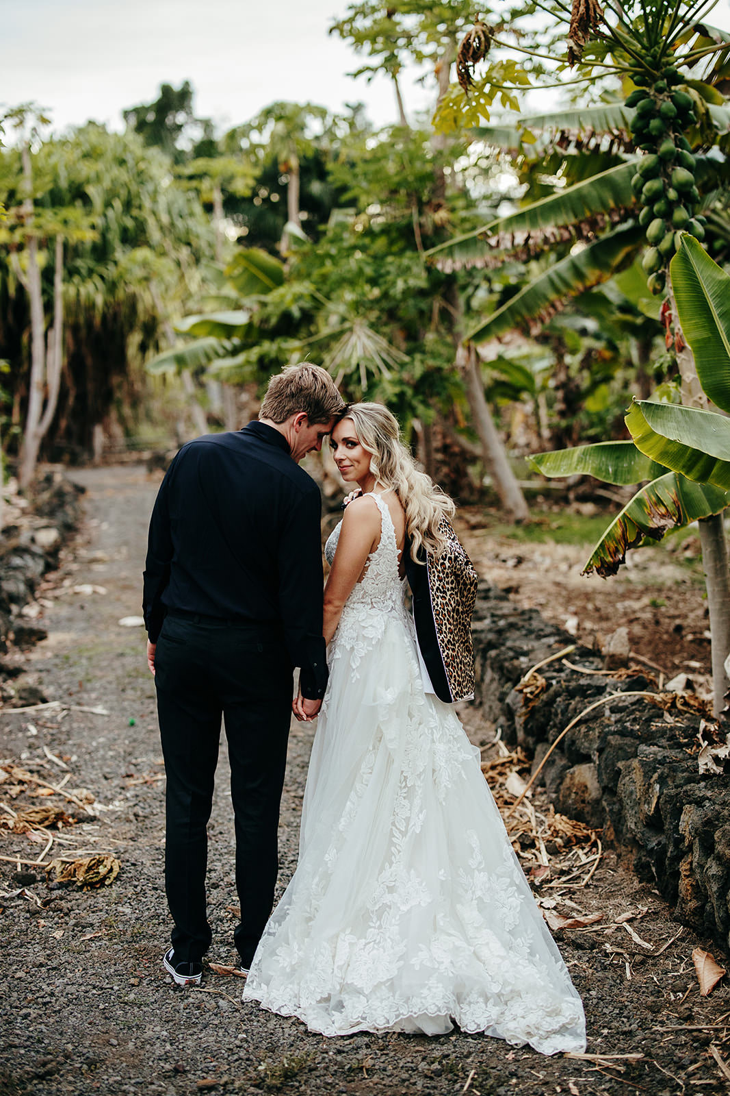Tropical Hawaii Wedding Couple Cups Photography