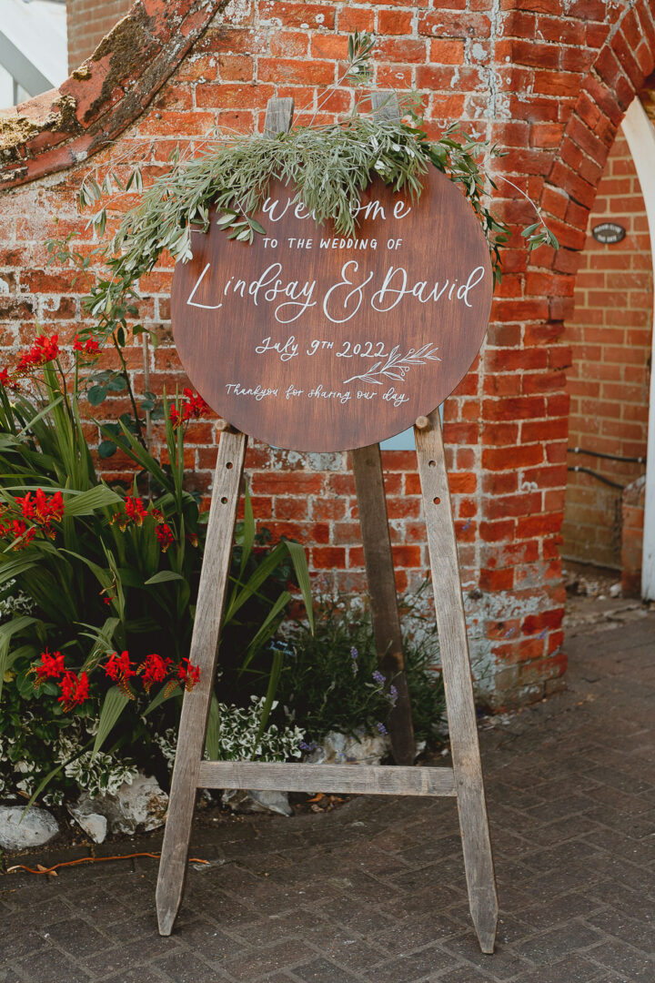 Wedding Sign Idea Wooden Circle Georgia Rachael