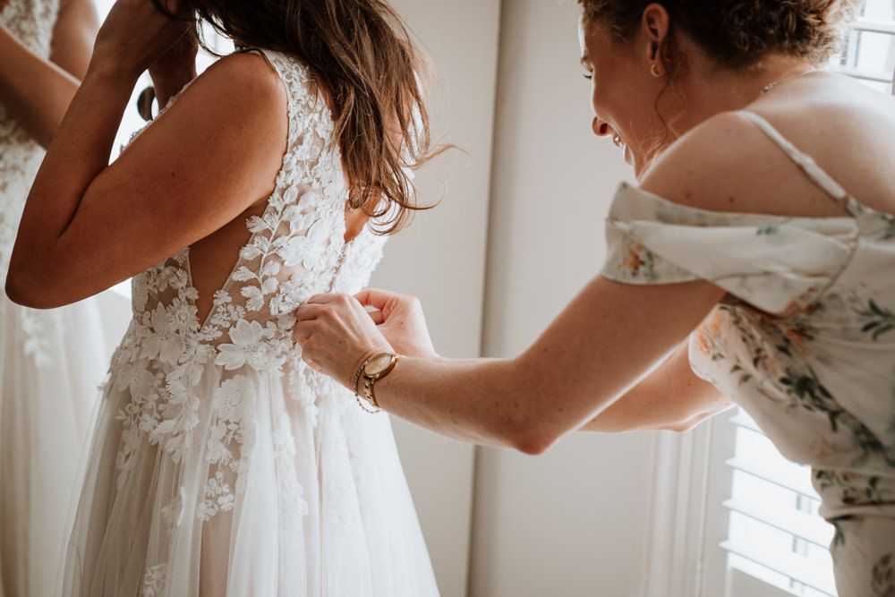 Whitstable Beach Wedding Nicola Dawson Photography