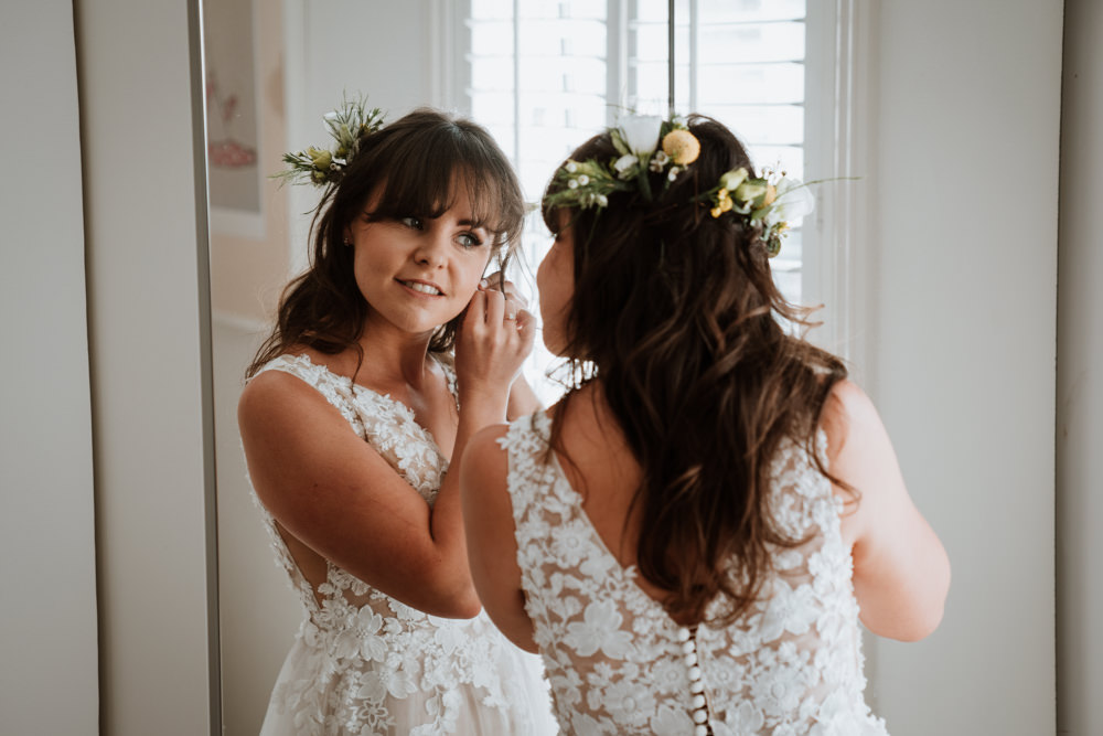 Bride Hairstyle Flowers Whitstable Beach Wedding Nicola Dawson Photography