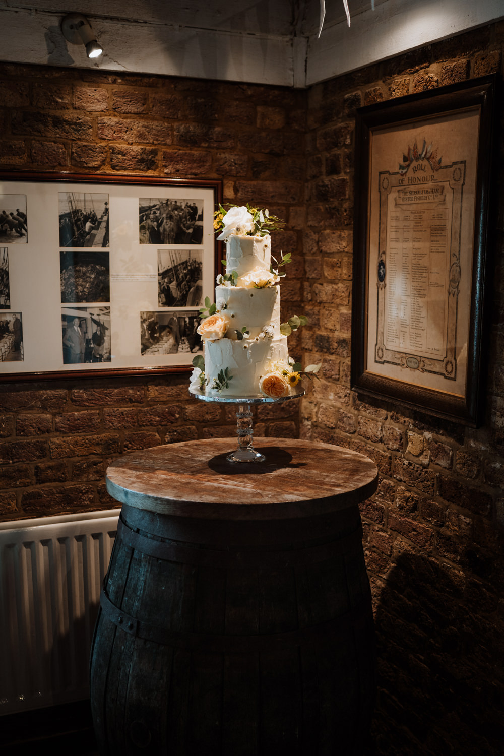Wooden Barrel Cake Stand Whitstable Beach Wedding Nicola Dawson Photography