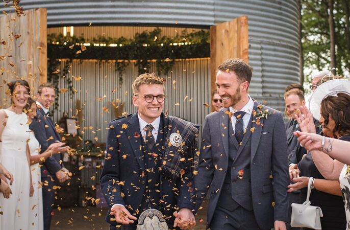 Cairns Farm Estate Wedding Kalisterscope Photography Confetti Throw