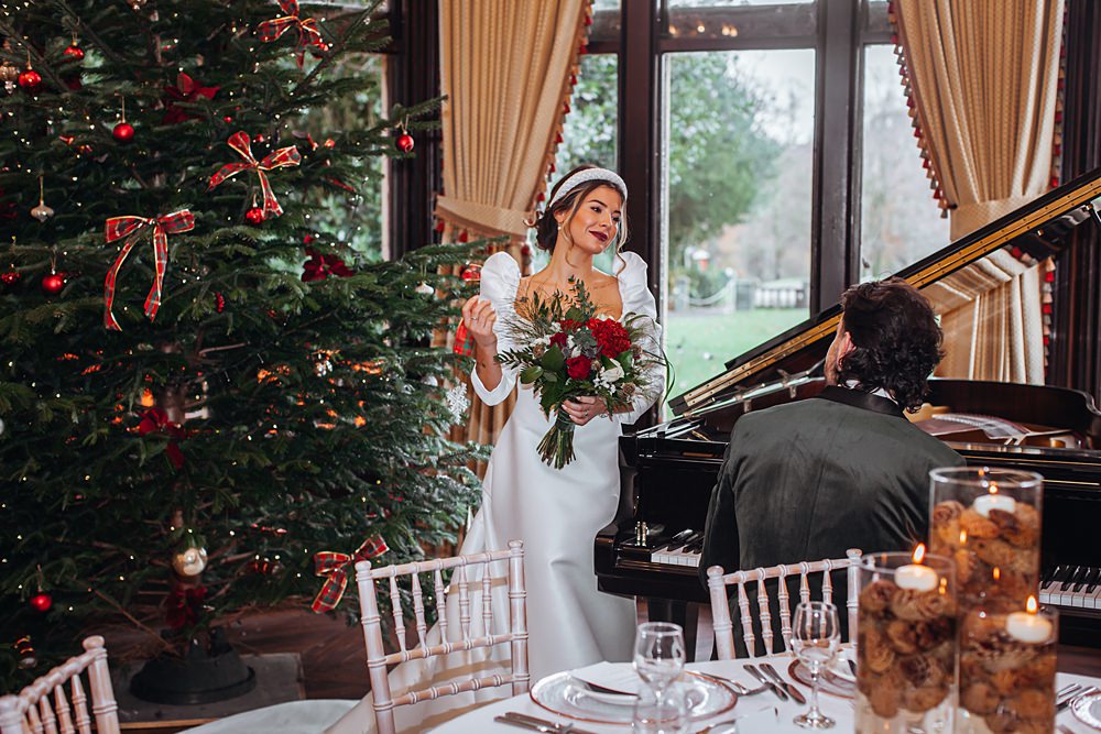 Christmas Wedding Theme Idea Naomi Mills Photography