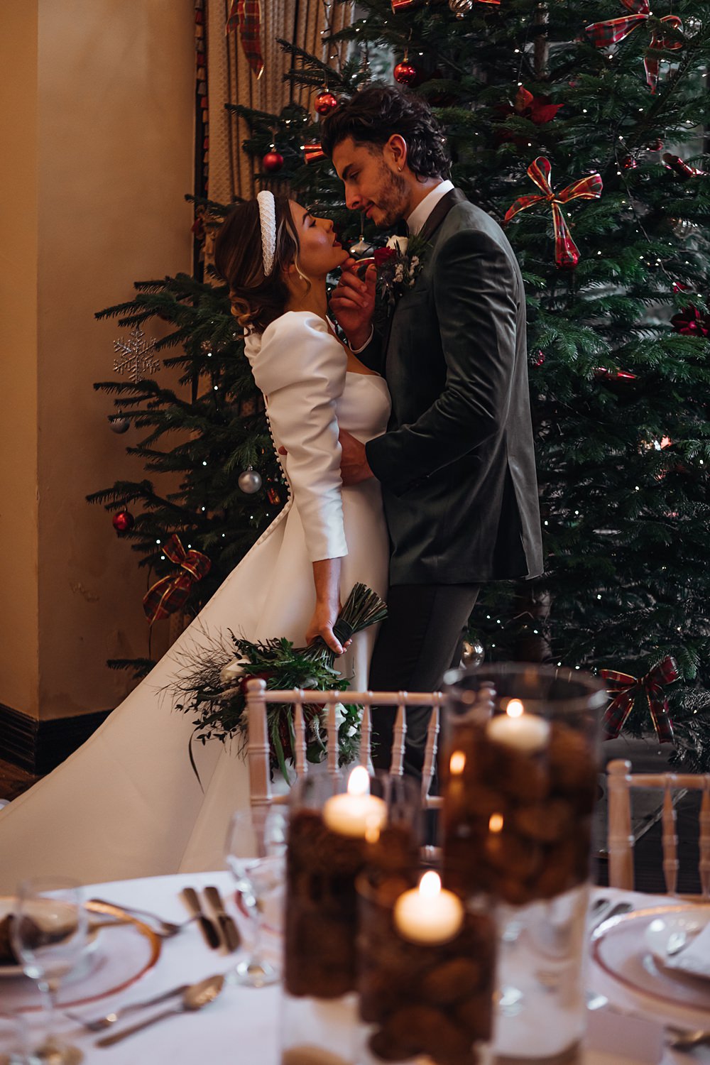 Christmas Wedding Theme Idea Naomi Mills Photography