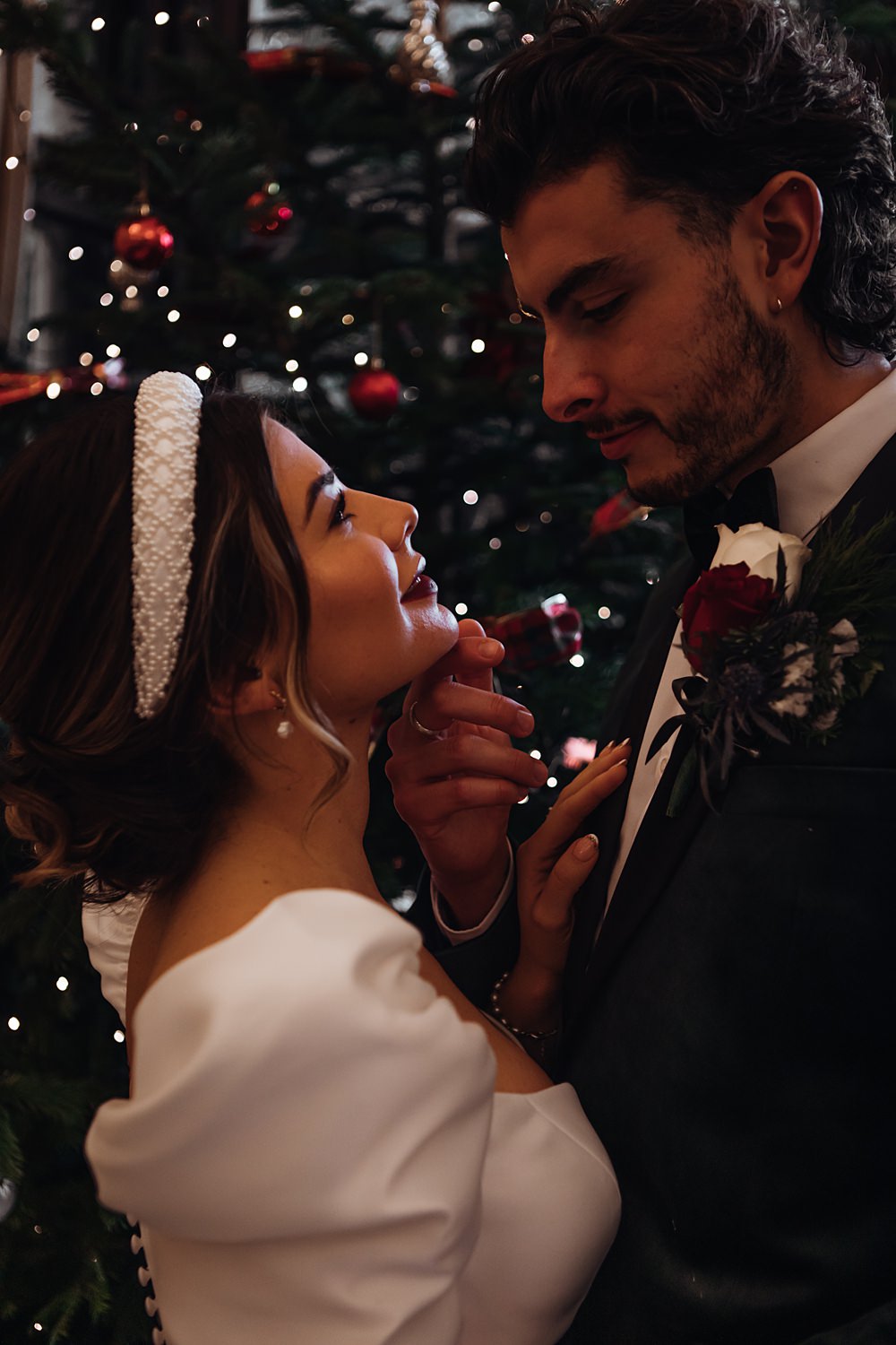Christmas Wedding Theme Idea Naomi Mills Photography