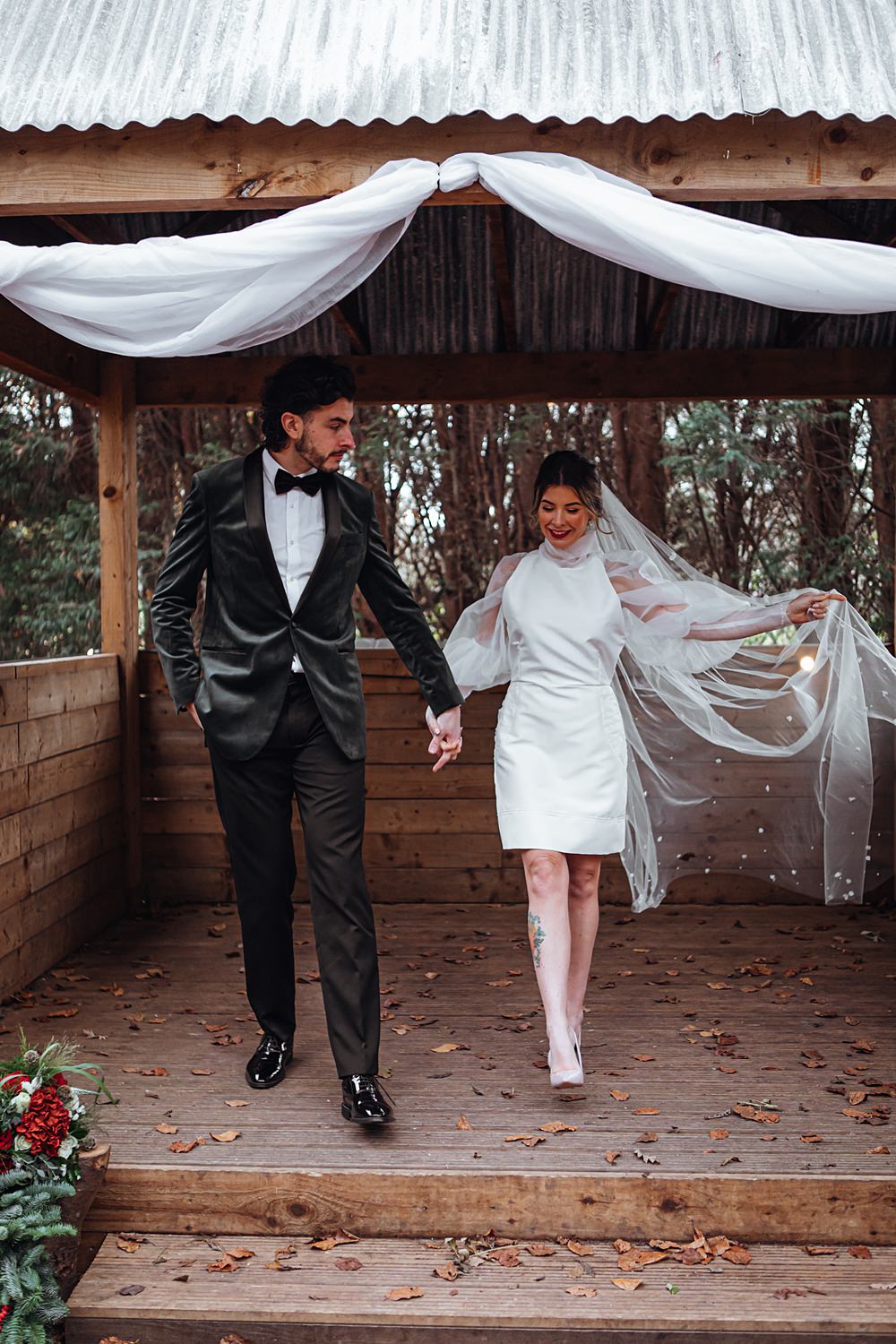 Christmas Wedding Theme Idea Naomi Mills Photography