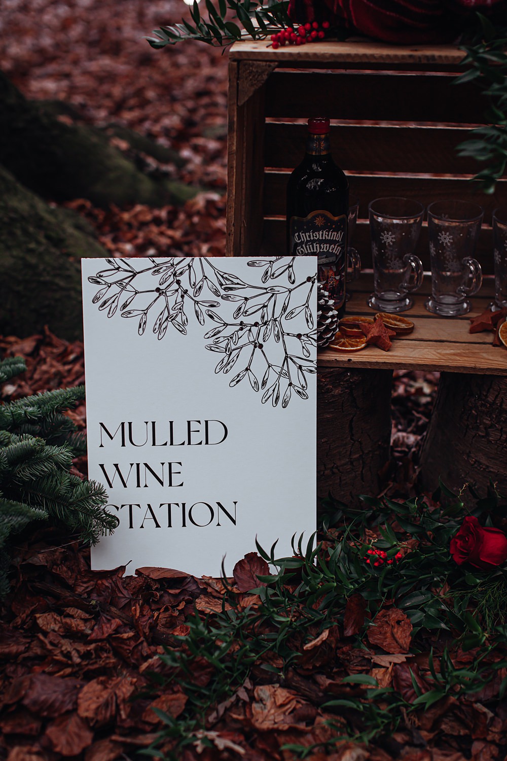 Mulled Wine Drinks Christmas Wedding Theme Idea Naomi Mills Photography