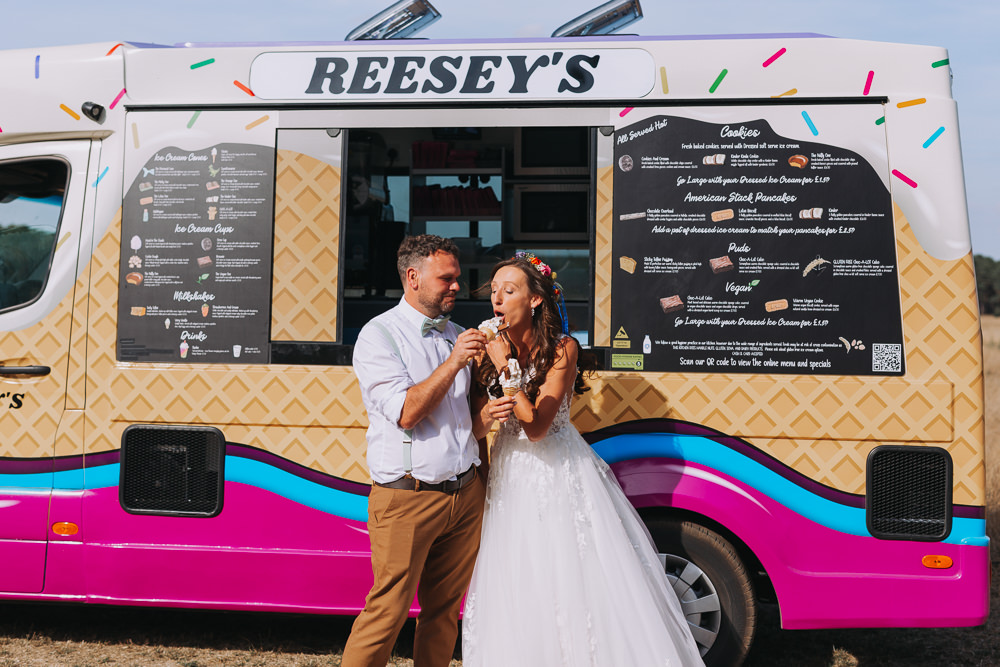 Ice Cream Van Forest Lodge Weddings SianRichardson