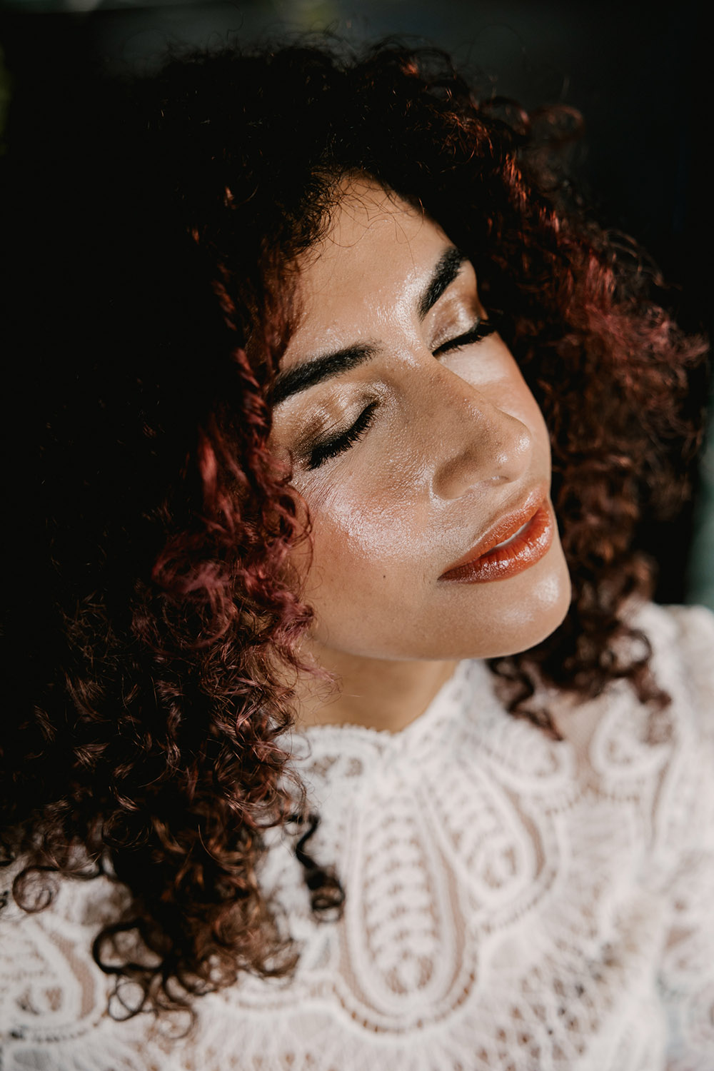 Bridal Makeup Dewy Retro Autumn Wedding Ideas Jemma King Photography