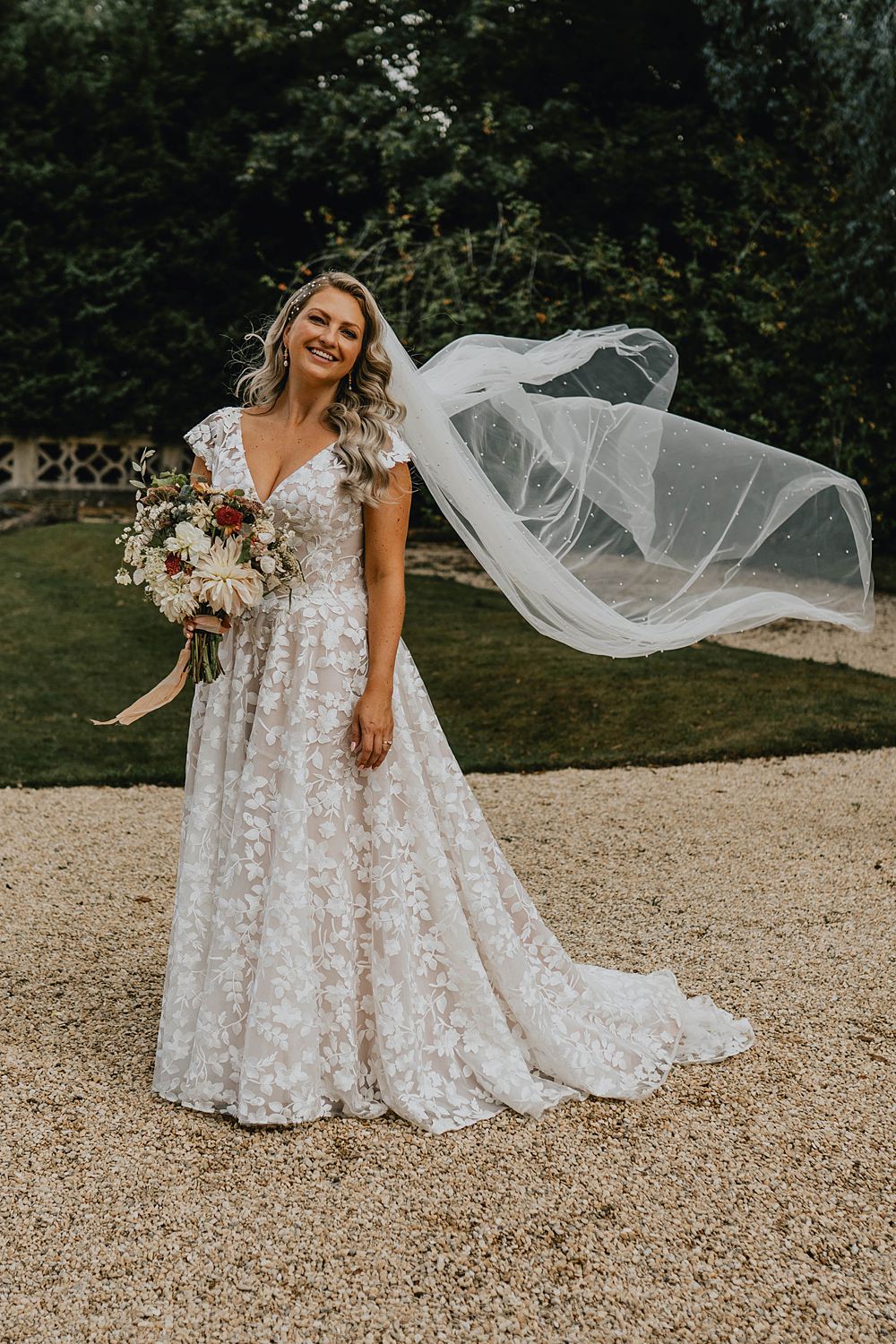 Dress Gown Bride Bridal White Rose Bridal Lace Veil Manor Lake Wedding Grace Dove Photography