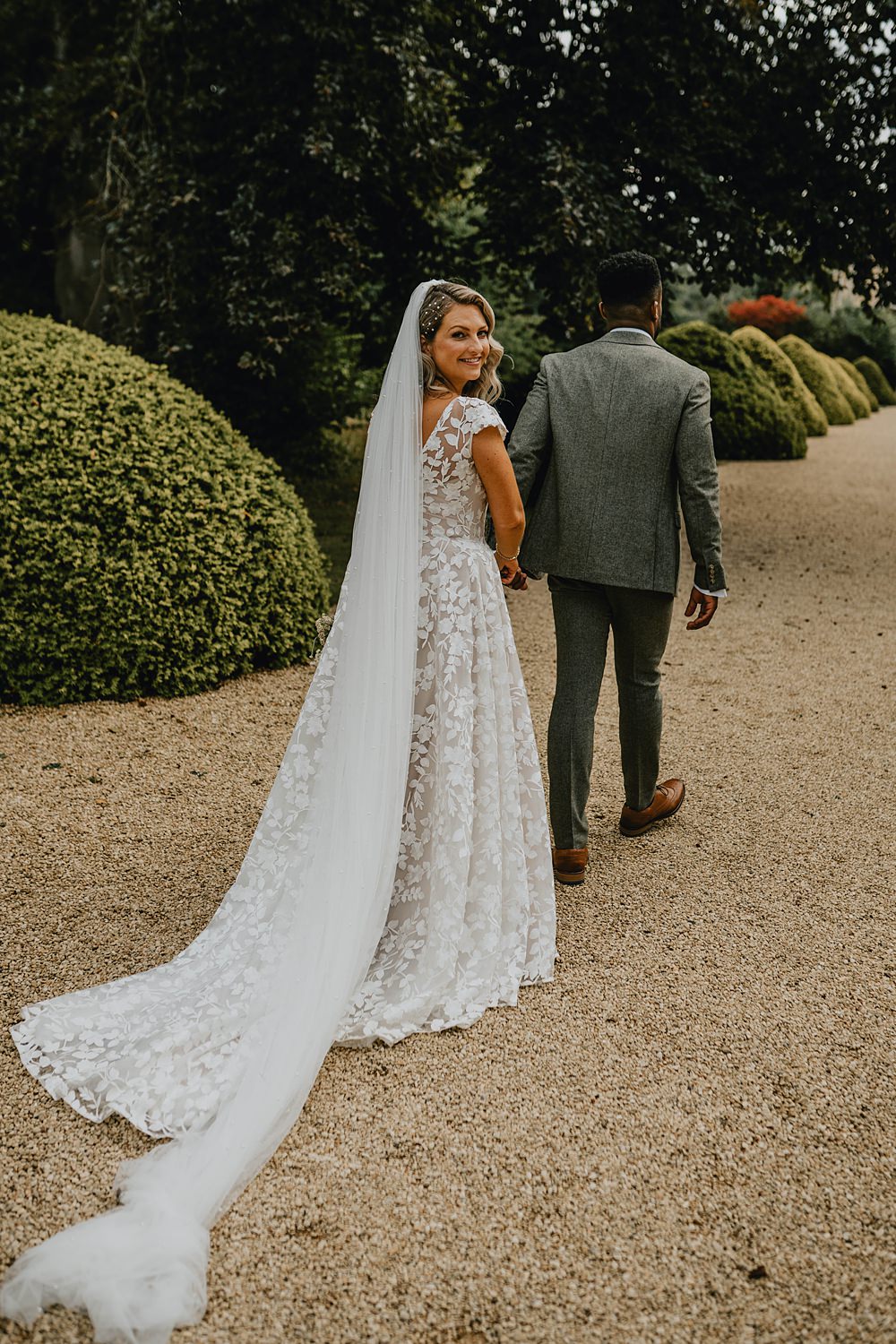 Dress Gown Bride Bridal White Rose Bridal Lace Veil Manor Lake Wedding Grace Dove Photography
