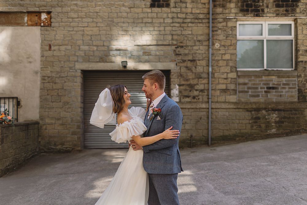 Streamers Wedding Decor Louise Barry Photographer