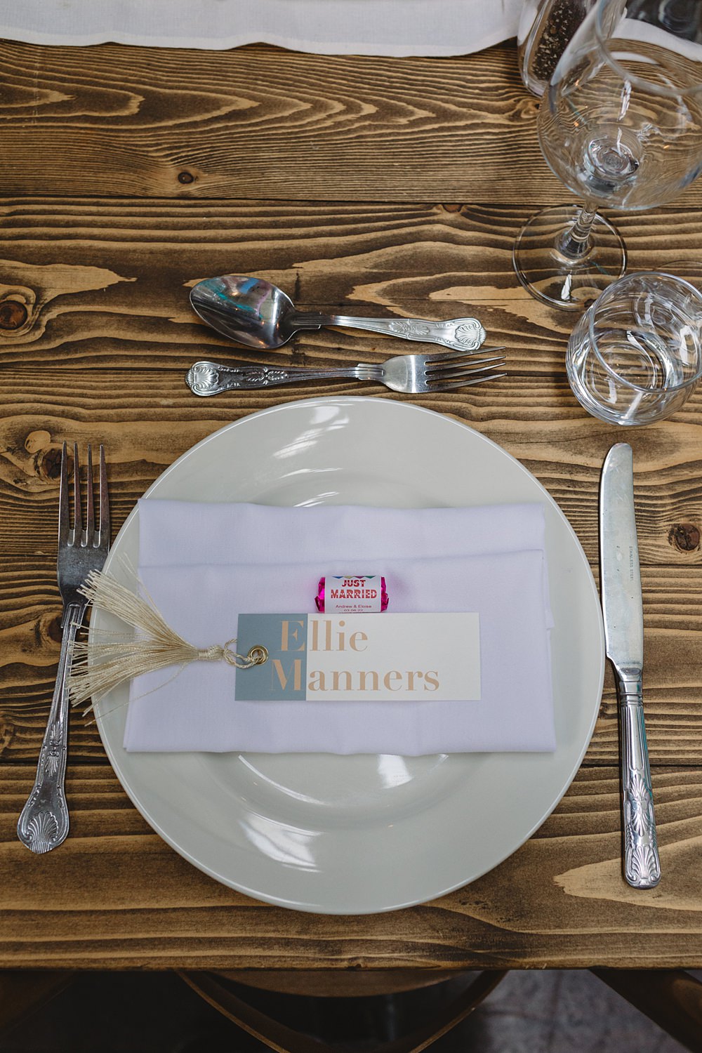 Place Name Setting Streamers Wedding Decor Louise Barry Photographer
