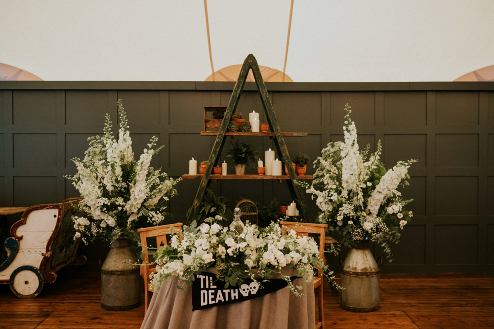 Sweetheart Top Table Flowers Grey Cloth Small Woodland Wedding Joanna Nicole Photography