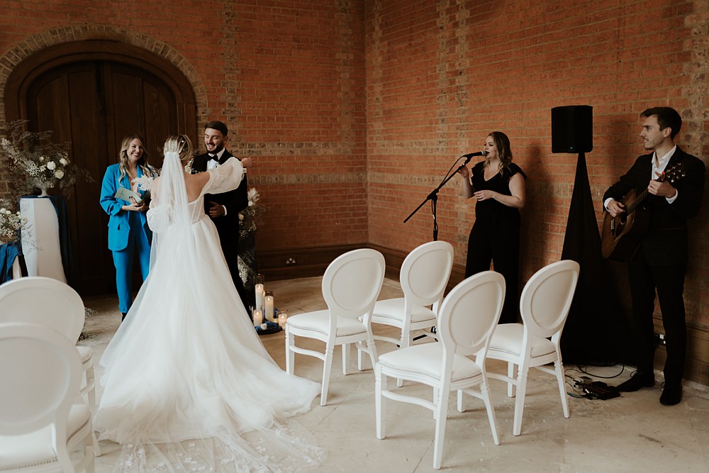 Blue White Wedding Ideas Natalie Silvester Photography