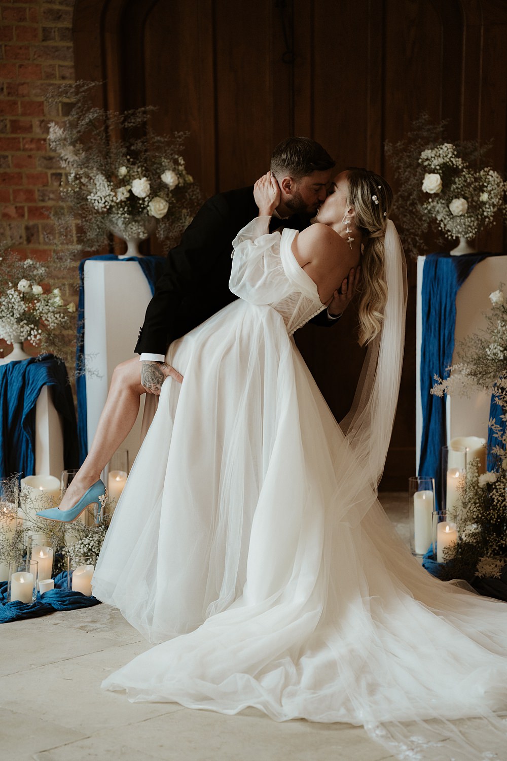 Blue White Wedding Ideas Natalie Silvester Photography