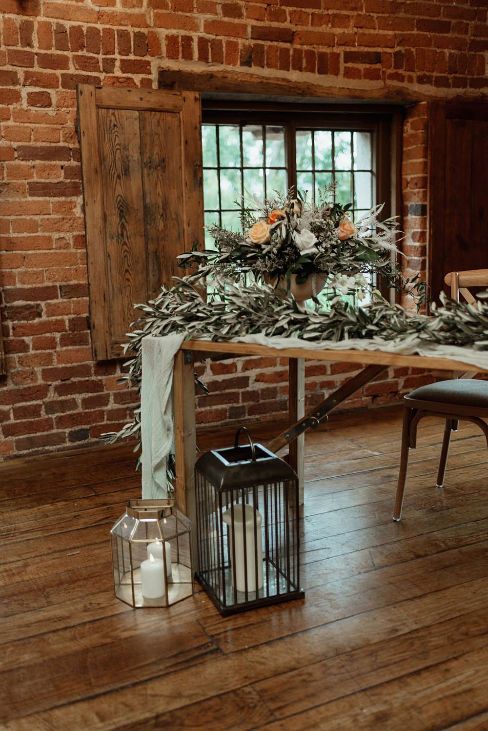 Ceremony Table Flowers Coach House Soughton Hall Wedding Ideas Sara Ribera Photography
