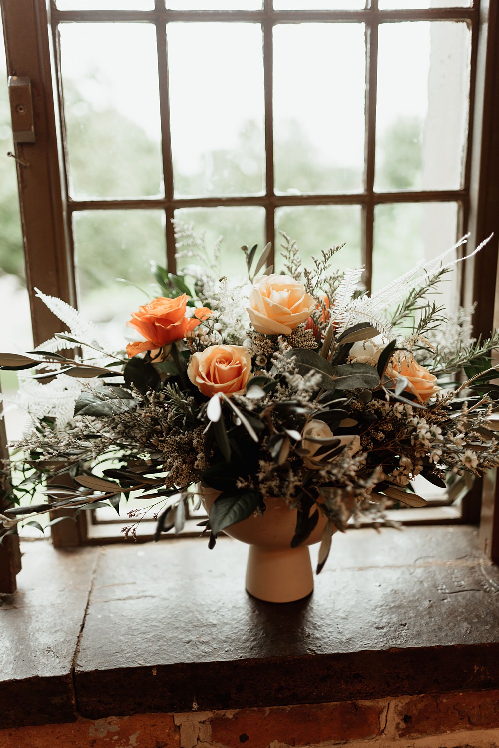 Coach House Soughton Hall Wedding Ideas Sara Ribera Photography
