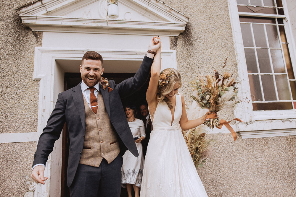 Llyn Gwynant Barns Wedding Fox and Bear Photography