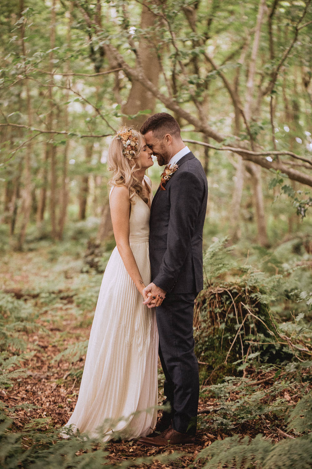 Llyn Gwynant Barns Wedding Fox and Bear Photography