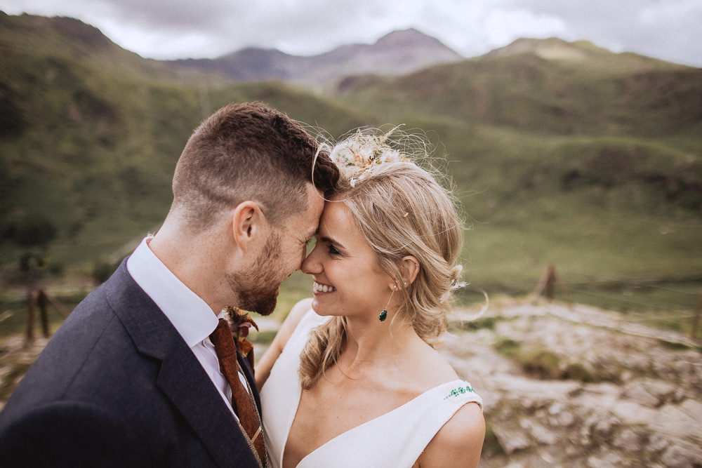 Llyn Gwynant Barns Wedding Fox and Bear Photography