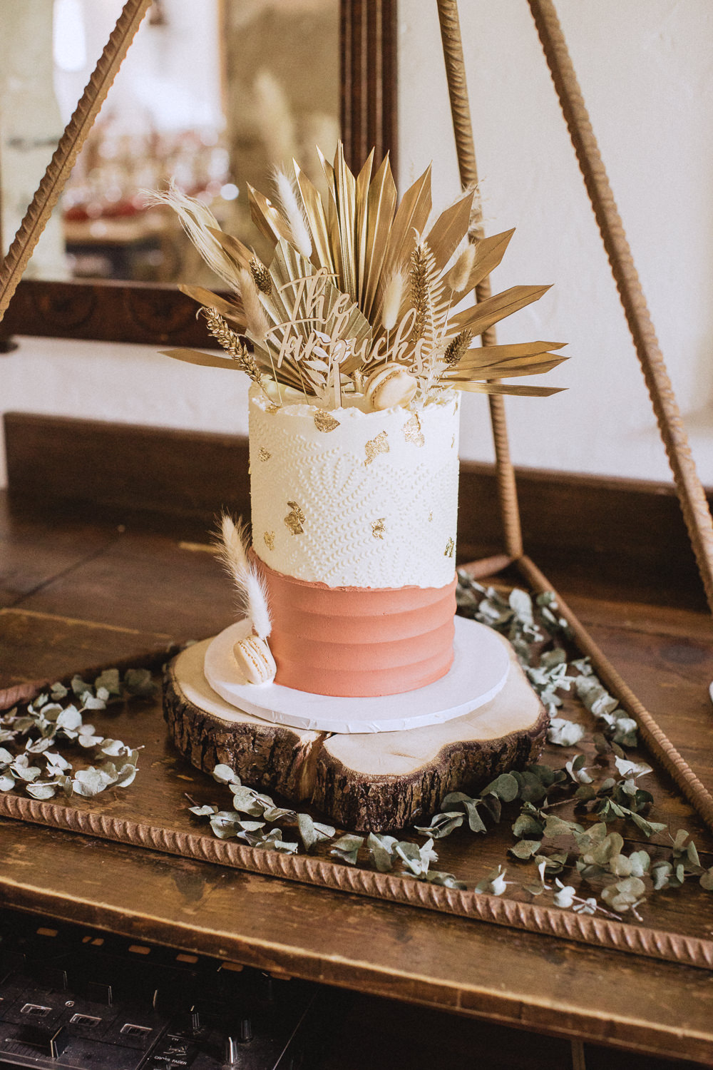 Cake Orange Single Tier Gold Leaf Palm Llyn Gwynant Barns Wedding Fox and Bear Photography