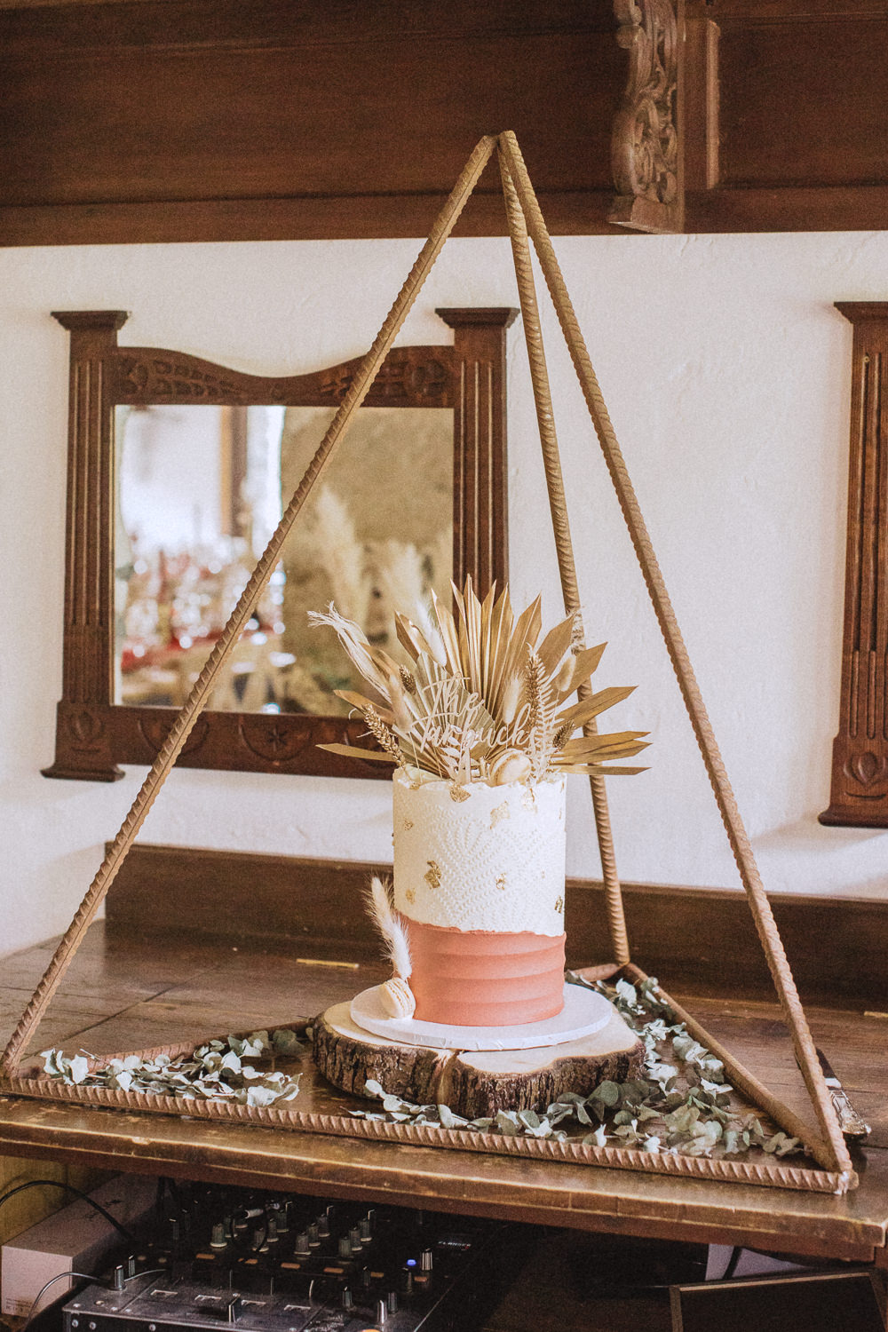 Cake Orange Single Tier Gold Leaf Palm Llyn Gwynant Barns Wedding Fox and Bear Photography