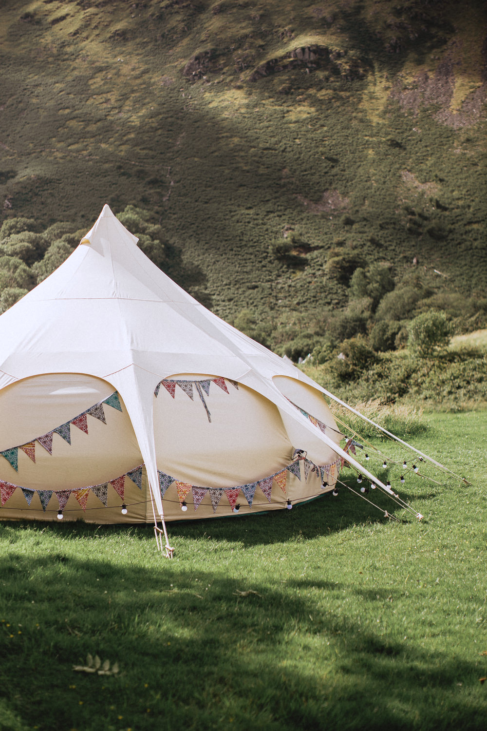 Bell Tent Llyn Gwynant Barns Wedding Fox and Bear Photography