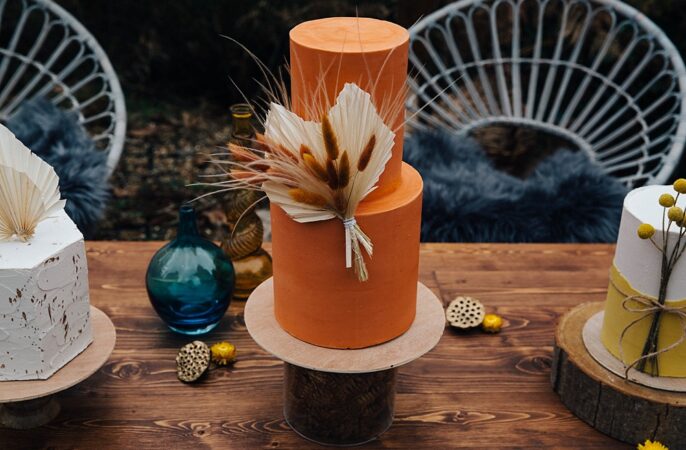 Two Tier Wedding Cake Designs Ideas Paola De Paola