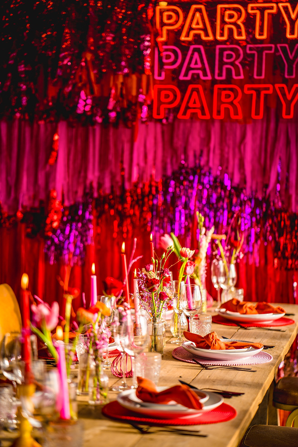 Table Decor Red Pink Streamers Neon Sign Backdrop WedShed Wedding Ideas Photography By Vicki