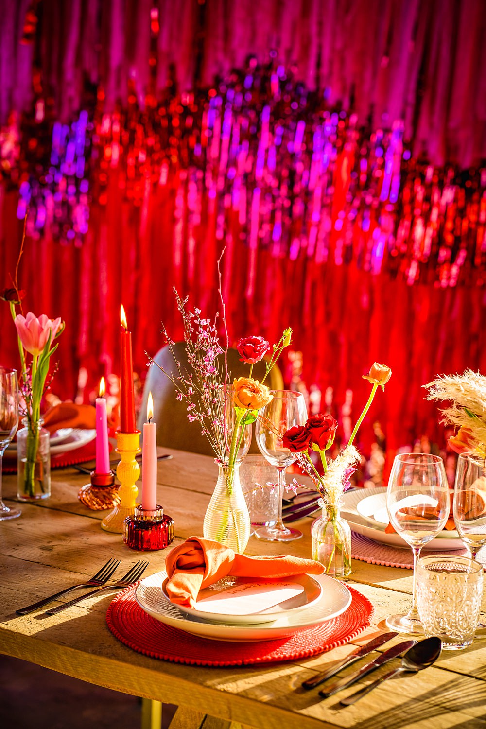 Place Setting Decor Napkin Pink Red WedShed Wedding Ideas Photography By Vicki