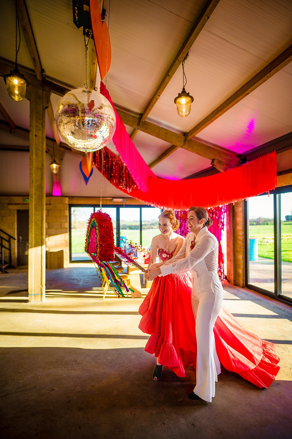 Pinata WedShed Wedding Ideas Photography By Vicki