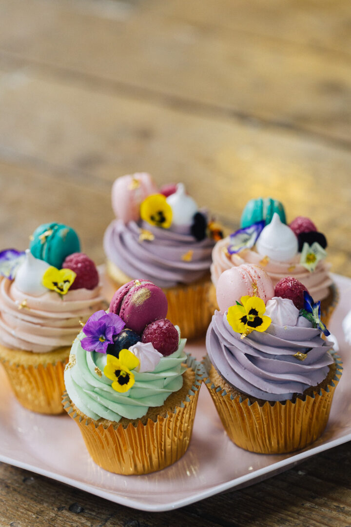 Wedding Cupcake Ideas Macaron Flowers Sophie Lake Photography
