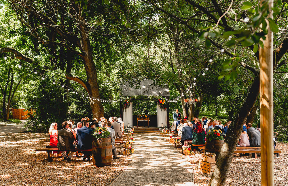 Ceremony Outdoors Backdrop Woodlands Hothorpe Wedding Lisa Carpenter Photography