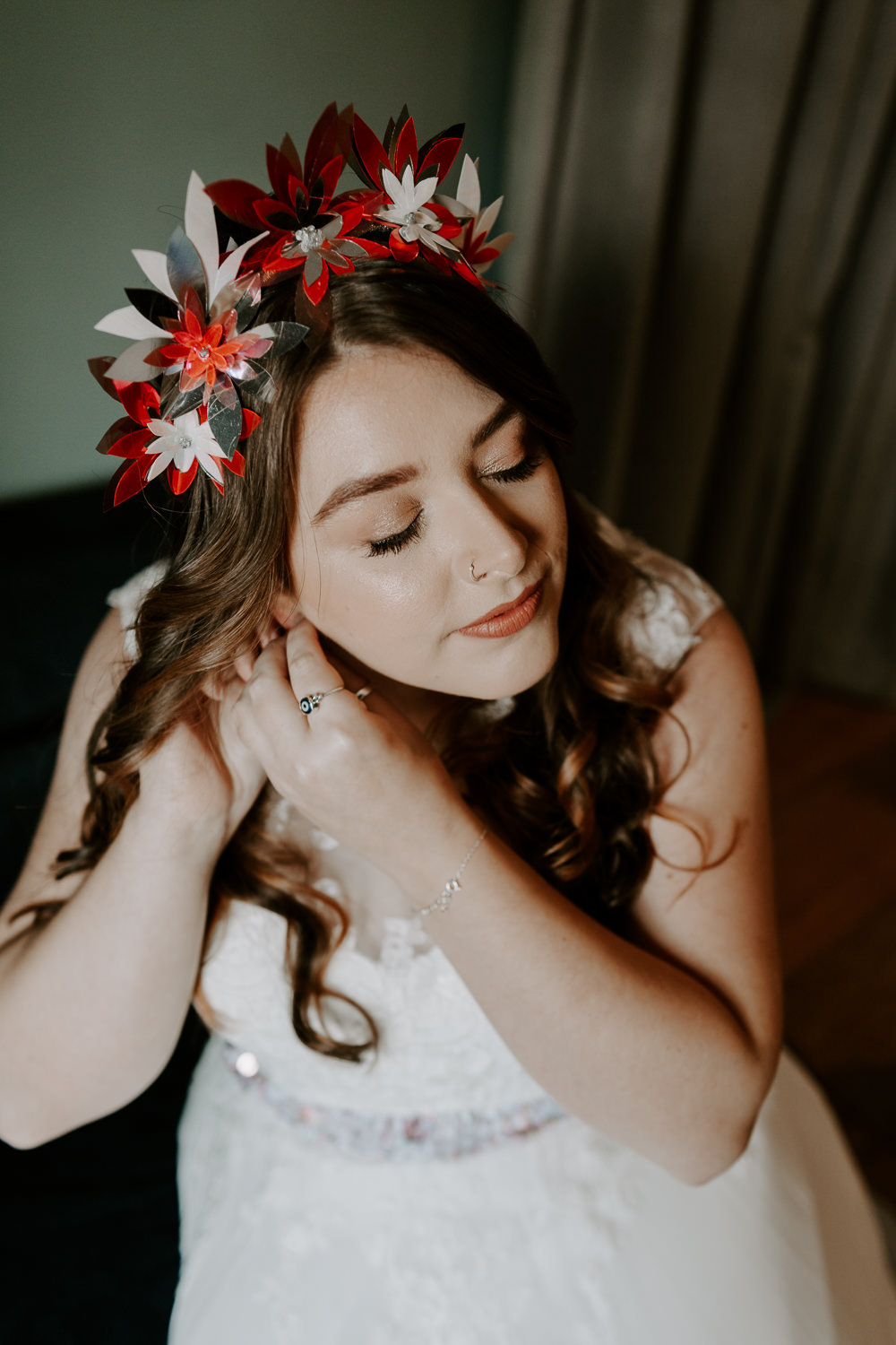 Bride Makeup Flower Crown Leicestershire Barn Wedding Gina Fernandes Photography