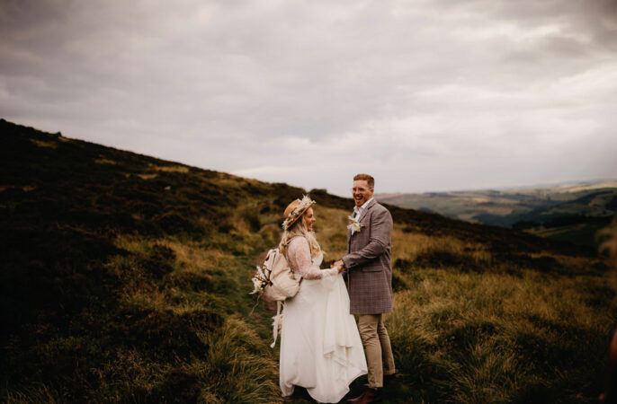 Plan Elopement Fly On The Wall Photography